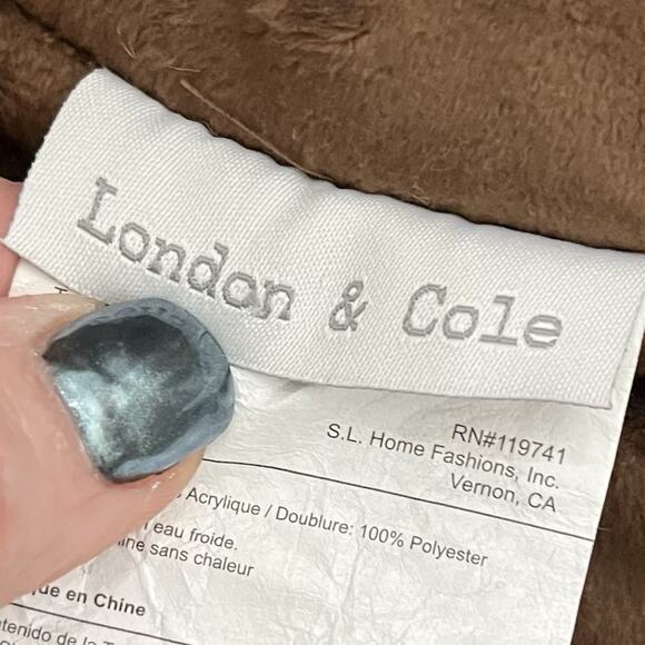 London & Cole Faux Fur Hooded Bunting Snug Sack Snowsuit Soft Cozy Unisex Brown - Picture 6 of 9